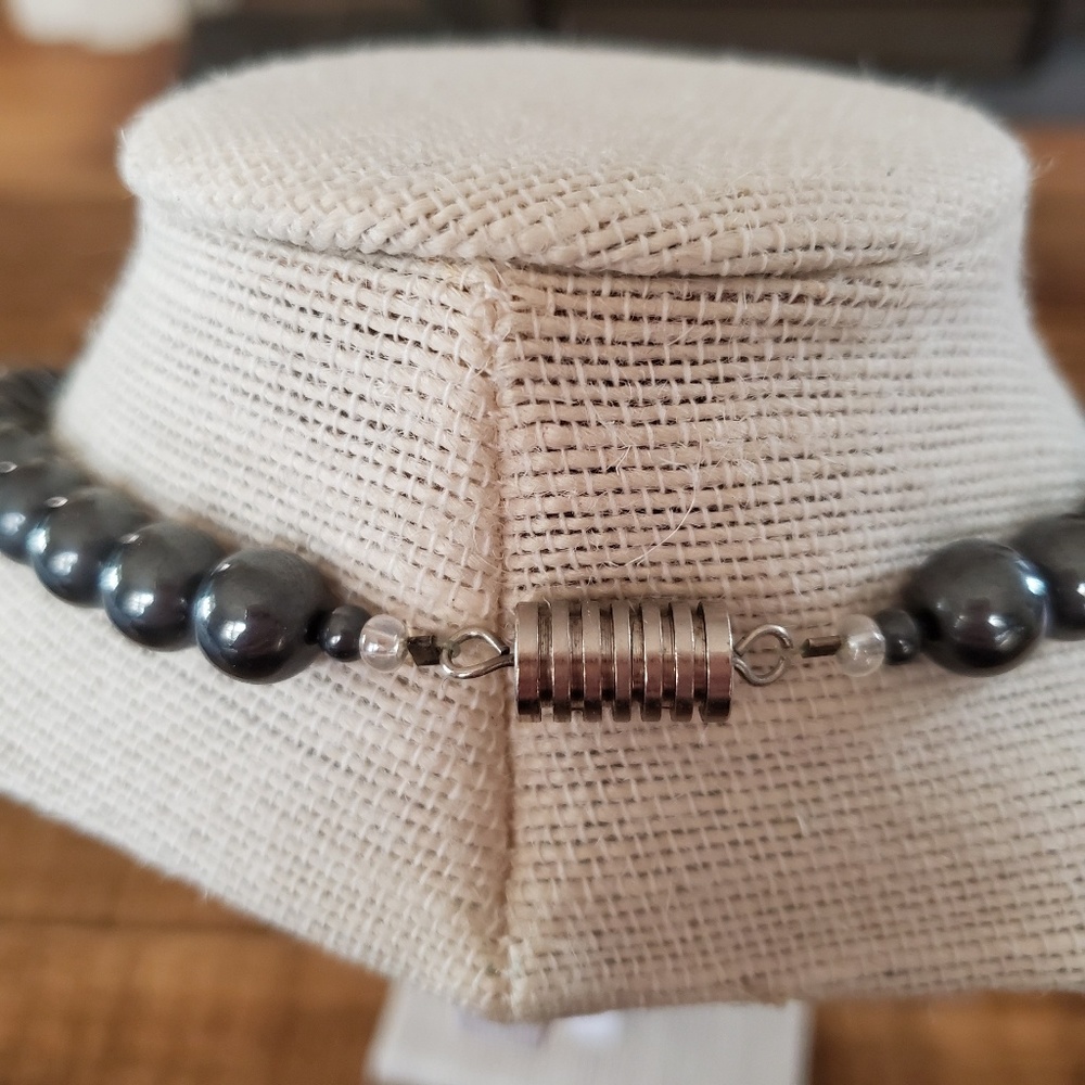 🇺🇸Hematite Gemstone Necklace - Picture 4 of 6